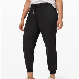 Lulu Lemon joggers